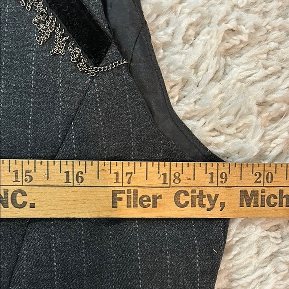 Harve Benard Gray Pinstripe 100% Wool Women’s Size 10 Midi Business Casual Dress - Picture 9 of 9